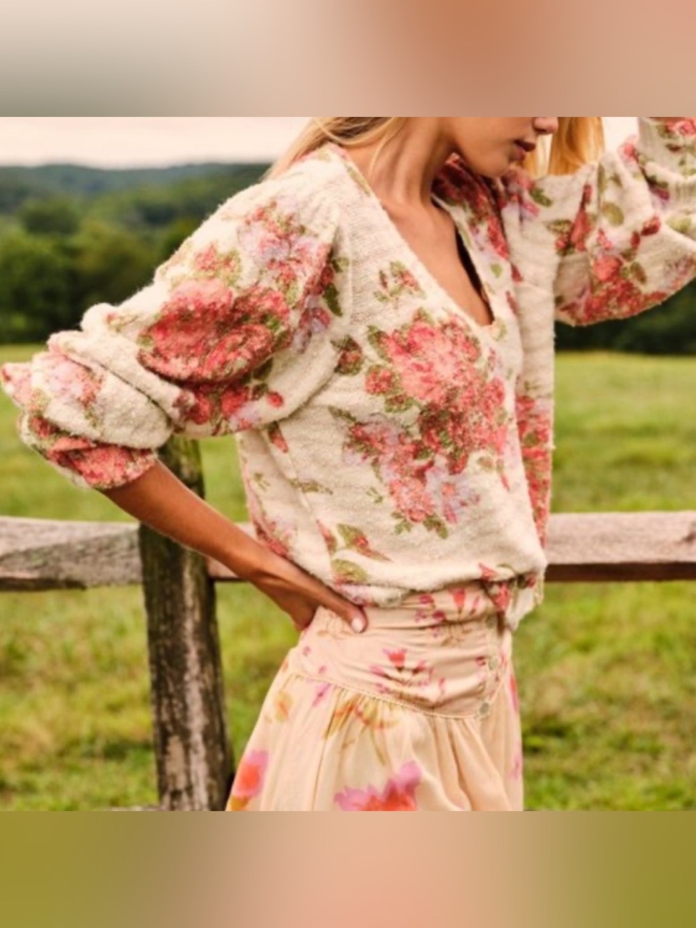 Free People Bed Of Roses Pullover Cropped Sweater Candy Combo M